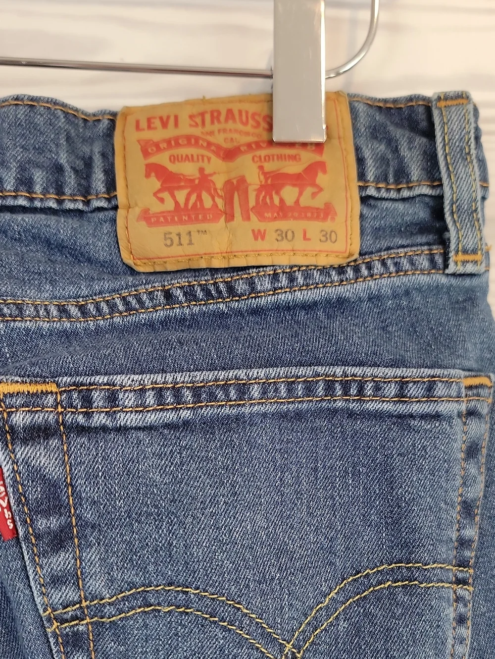Levi's 511 Straight Leg Blue Denim Jeans Slum Fit Mens Size 30